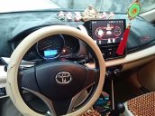 Cần bán gấp Toyota Vios 1.5E sản xuất năm 2016, màu vàng