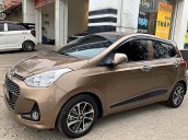 Cần bán gấp Hyundai Grand i10 1.0AT 2017, màu nâu