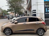 Cần bán gấp Hyundai Grand i10 1.0AT 2017, màu nâu