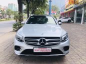 Trúc Anh Auto cần bán gấp Mercedes GLC 300 sản xuất năm 2017, màu bạc