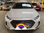 Cần bán gấp Hyundai Elantra MT sản xuất 2019 giá cạnh tranh