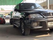 Bán Ssangyong Musso đời 2004, màu đen, nhập khẩu, 7 chỗ