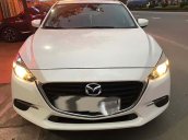 Bán xe Mazda 3 đời 2019, màu trắng, giá 675tr