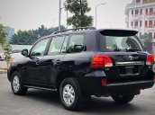 Bán Toyota Land Cruiser VX đời 2015, màu đen, nhập khẩu