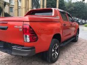 Bán Toyota Hilux sản xuất 2019, màu đỏ, nhập khẩu nguyên chiếc
