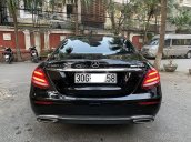 Bán xe Mercedes E200 cũ đăng ký 2019 màu đen, chạy 21.112 km, giá cực rẻ 1 tỷ 839 triệu