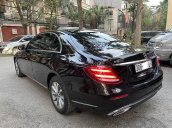 Bán xe Mercedes E200 cũ đăng ký 2019 màu đen, chạy 21.112 km, giá cực rẻ 1 tỷ 839 triệu