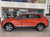 Tiguan Allspace màu cam 1 chiếc duy nhất, giá cực tốt, giao xe ngay - Ưu đãi lên đến hơn 200 triệu 