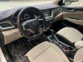 Cần bán xe Hyundai Accent năm sản xuất 2019, màu trắng