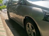 Bán ô tô Mitsubishi Grandis đời 2005, màu bạc còn mới giá cạnh tranh