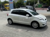 Bán Toyota Yaris 1.3  AT 2009, màu trắng, nhập khẩu Nhật Bản 