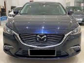 Bán xe Mazda 6 2.0L Premium sản xuất năm 2017, màu xanh lam, chính chủ 