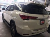 Cần bán gấp Toyota Fortuner MT năm sản xuất 2017, màu trắng, nhập khẩu nguyên chiếc