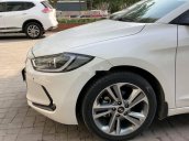 Bán Hyundai Elantra AT sản xuất năm 2018, màu trắng, giá tốt