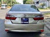 Bán Toyota Camry sản xuất 2015 giá cạnh tranh