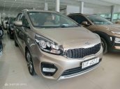 Cần bán lại xe Kia Rondo năm sản xuất 2017, 570 triệu