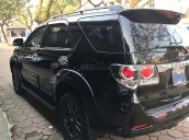 Bán Toyota Fortuner sản xuất 2015, màu đen, giá 685tr