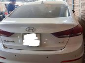 Xe Hyundai Elantra sản xuất 2019, màu trắng, giá chỉ 518 triệu