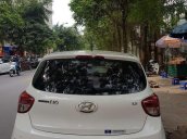 Bán ô tô Hyundai Grand i10 2016, màu trắng, xe nhập xe gia đình