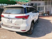 Cần bán Toyota Fortuner sản xuất 2019