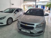 Bán ô tô Chevrolet Cruze sản xuất năm 2015, màu bạc