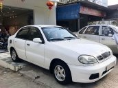 Cần bán gấp Daewoo Lanos đời 2002, màu trắng giá cạnh tranh