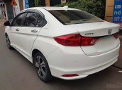 Xe Honda City sản xuất 2014, màu trắng số tự động