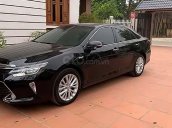 Cần bán Toyota Camry 2.0E đời 2018, màu đen chính chủ