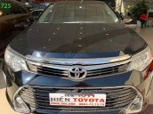 Cần bán Toyota Camry 2.5Q năm sản xuất 2015, màu đen như mới