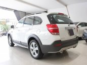 Xe Chevrolet Captiva sản xuất năm 2014, màu trắng, giá 480tr