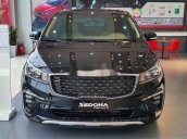 Bán Kia Sedona năm sản xuất 2020, màu đen, xe nhập