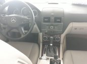 Cần bán lại xe Mercedes C250 2011, nhập khẩu nguyên chiếc