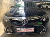 Cần bán Toyota Camry sản xuất năm 2018