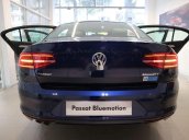 Bán Volkswagen Passat sản xuất 2019, màu xanh lam, nhập khẩu