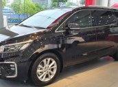 Bán Kia Sedona năm sản xuất 2020, màu đen, xe nhập