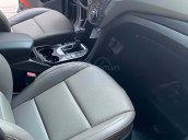 Cần bán gấp Hyundai Santa Fe 2.4AWD 2017, màu đen