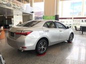 Bán xe Toyota Corolla Altis sản xuất năm 2020, màu bạc, giá tốt