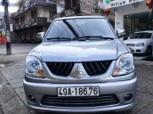 Bán Mitsubishi Jolie năm sản xuất 2004, màu bạc, xe gia đình, giá tốt