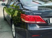 Cần bán xe Toyota Camry AT đời 2010, 560 triệu