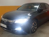 Bán Honda Accord đời 2017, màu đen còn rất mới