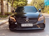 Bán Mercedes C300 AMG sản xuất năm 2019, màu đen