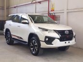 Bán Toyota Fortuner Sportivo đời 2019, giao ngay