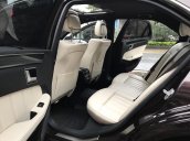 Mercedes E250 AMG model 2015, giá cực tốt