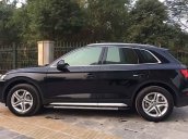 Bán xe Audi Q5 năm sản xuất 2018, màu đen, xe nhập đẹp như mới