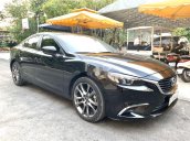 Bán xe Mazda 6 Premium đời 2017, màu đen chính chủ