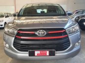 Innova E, màu bạc, SX 2018, giá sốc khi xem xe thực tế