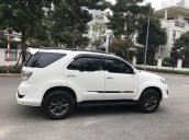 Cần bán xe Toyota Fortuner AT Spostivo TRD năm 2015, màu trắng như mới