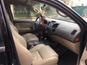 Cần bán gấp Toyota Fortuner AT sản xuất năm 2012, màu đen số tự động