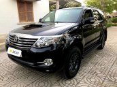 Cần bán Toyota Fortuner G năm sản xuất 2015, màu đen xe gia đình