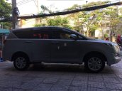 Cần bán xe Toyota Innova E sản xuất năm 2017